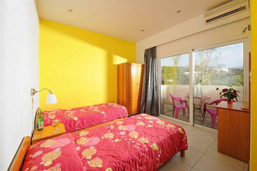 Primavera Beach Hotel Studios & Apartments Малиа Экстерьер фото